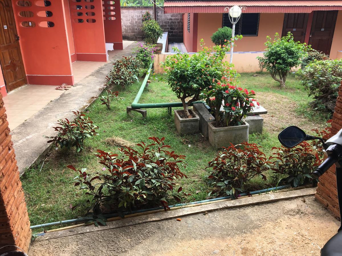 Sunshine Guesthouse Mae Sot Luaran gambar